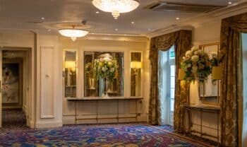 Keadeen-Hotel-Newbridge-Kildare - Meet (5)